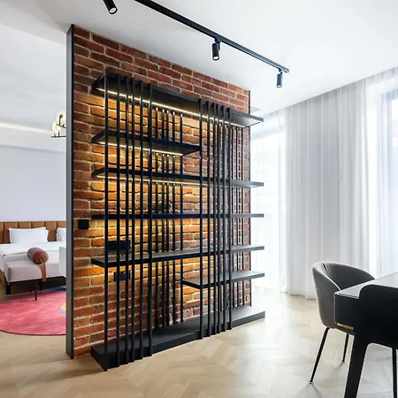 Mercure Fabryczna Ξενοδοχείο 4*