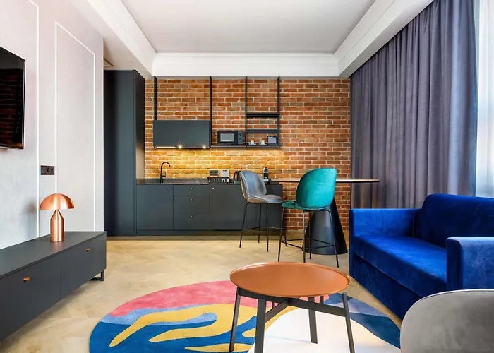 Mercure Fabryczna Hotel 4*