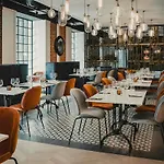 Mercure Fabryczna 酒店 4*