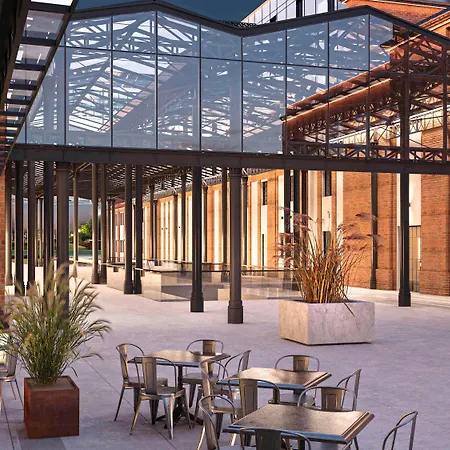 Mercure Fabryczna Szálloda 4*