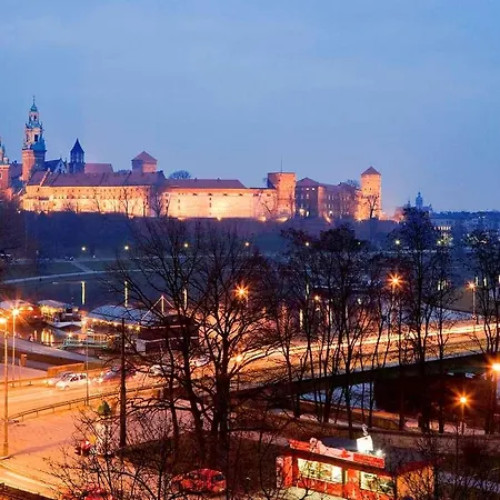 Hotel Mercure Fabryczna 4*