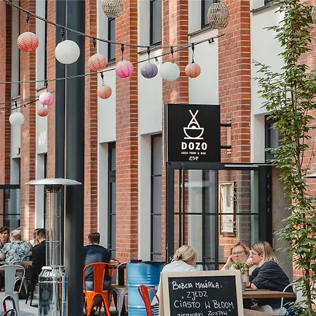 Mercure Fabryczna 4*