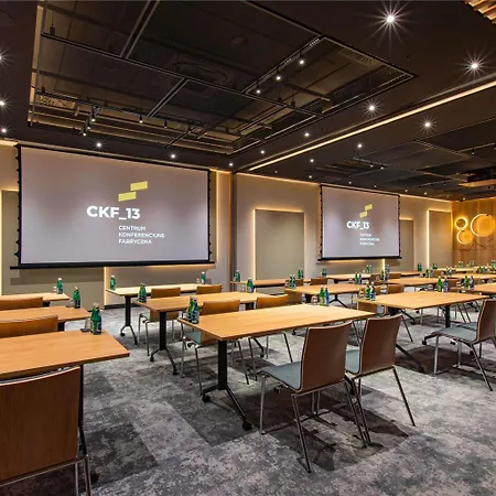 Mercure Fabryczna Hotel 4*