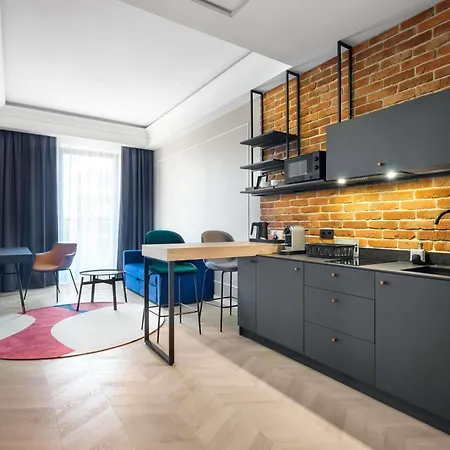 Mercure Fabryczna ホテル