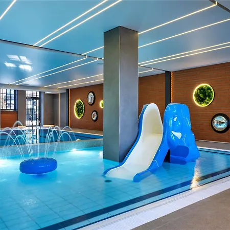 Mercure Fabryczna Otel 4*