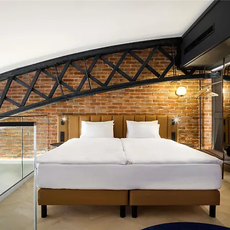 Mercure Fabryczna فندق