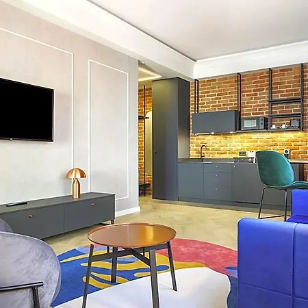 Mercure Fabryczna 4*