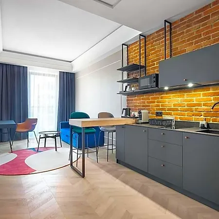 فندق Mercure Fabryczna 4*
