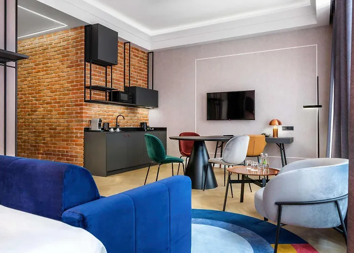 Mercure Fabryczna ホテル