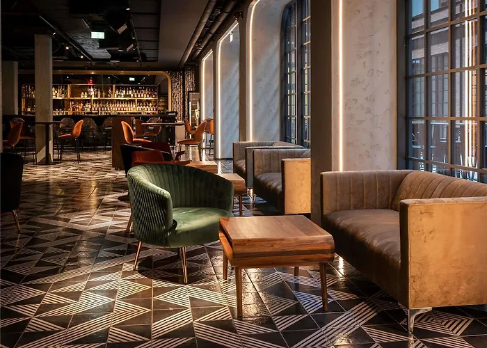 Mercure Fabryczna 4*