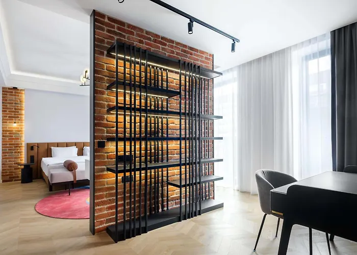 Mercure Fabryczna Otel 4*