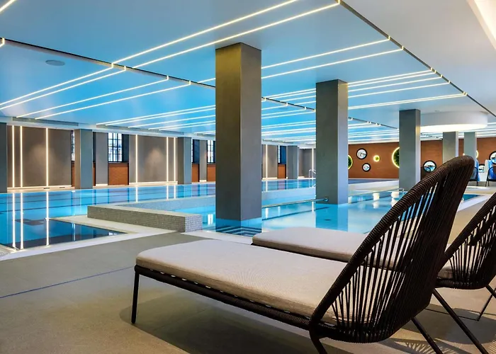 Mercure Fabryczna 4*