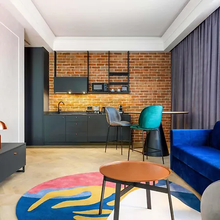 Mercure Fabryczna 酒店 4*