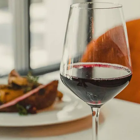 Mercure Fabryczna 酒店 4*